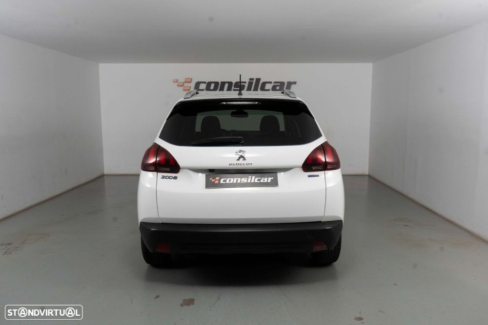 Peugeot 2008 1.2 VTi Active - 6