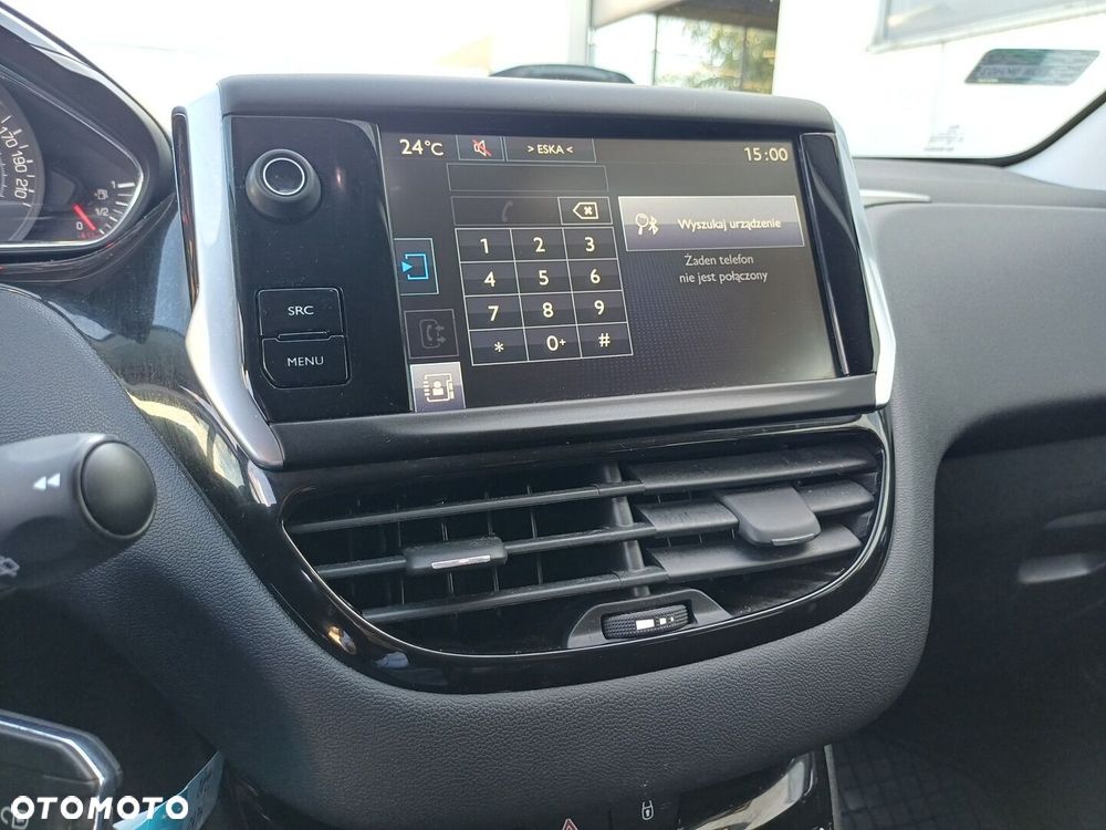 Peugeot 208 1.2 PureTech Style - 15