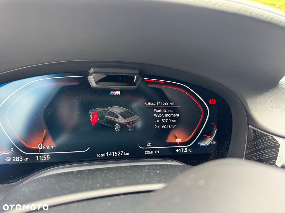 BMW Seria 7 740d xDrive - 28