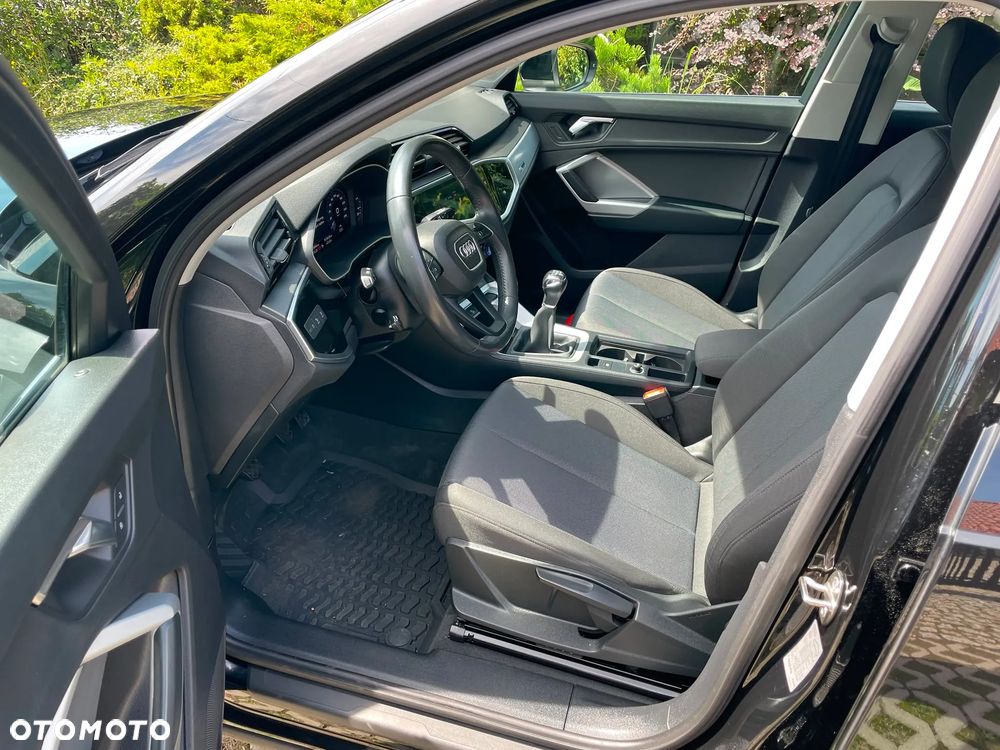 Audi Q3 35 TFSI - 8