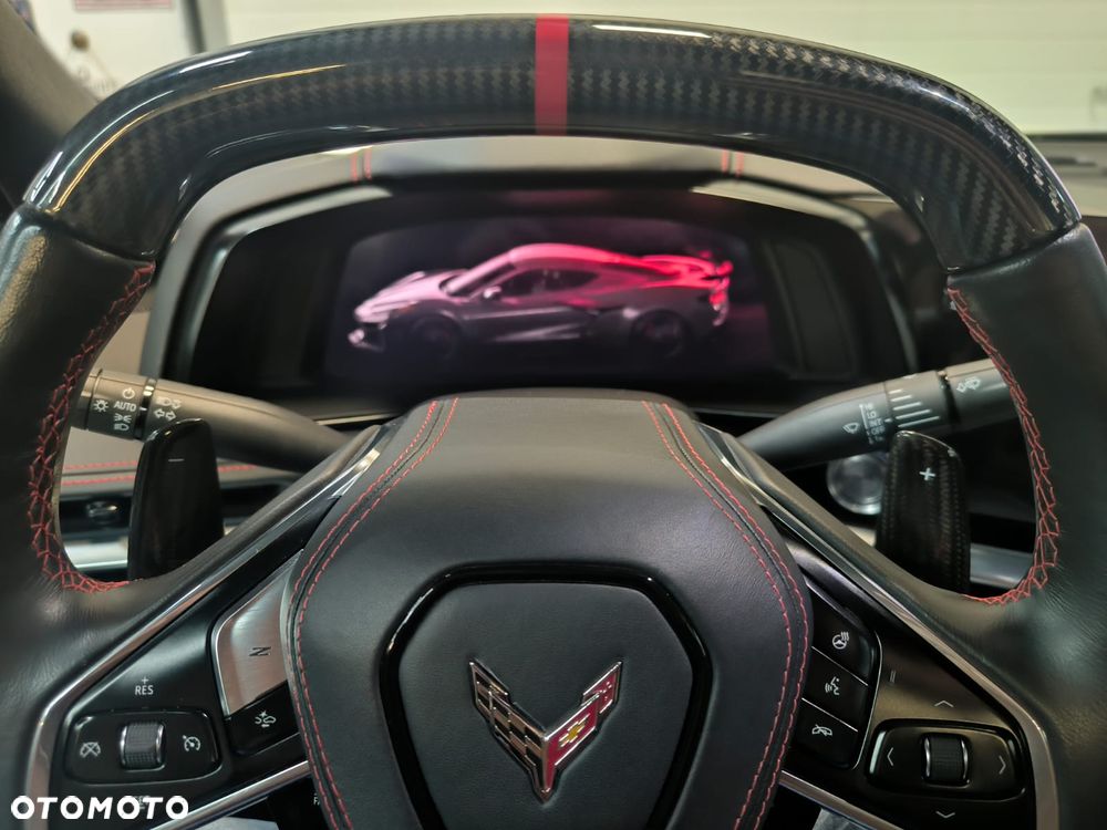 Chevrolet Corvette - 22