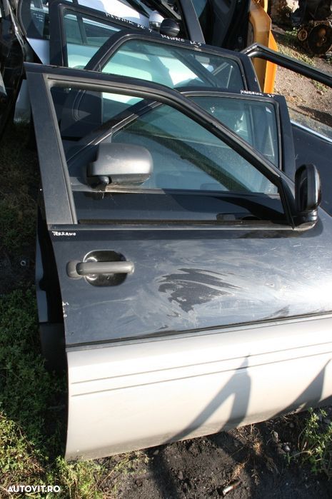 Usi Usa Stanga Dreapta Nissan Terrano 2 Ford Maverick Model 2 Usi - 3