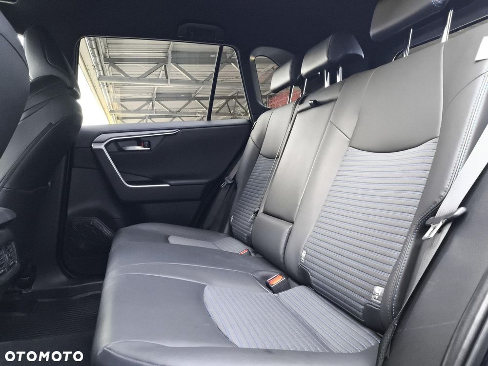 Toyota RAV4 2.5 Hybrid Selection 4x4 - 13