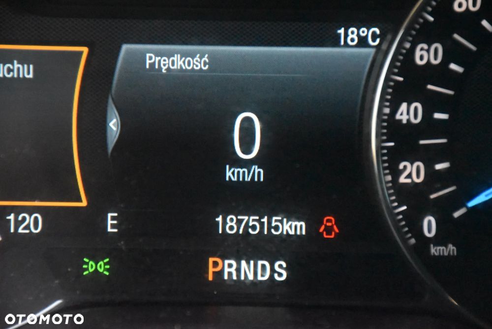 Ford Mondeo 2.0 TDCi Bi-Turbo Titanium PowerShift - 31