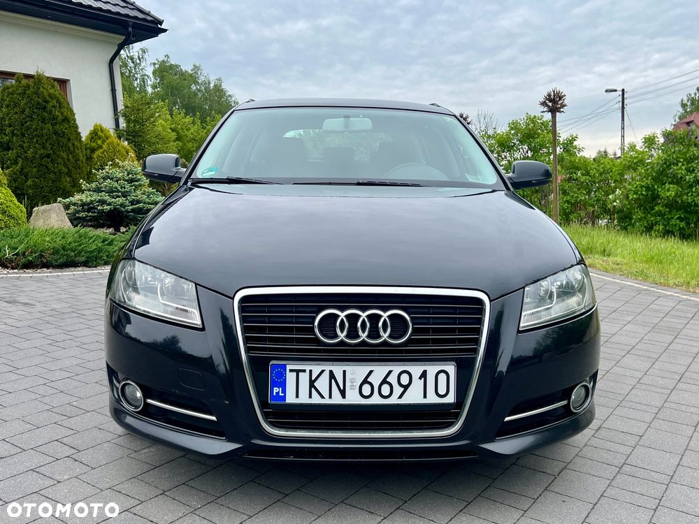 Audi A3 Sportback 1.6 TDI Attraction - 8
