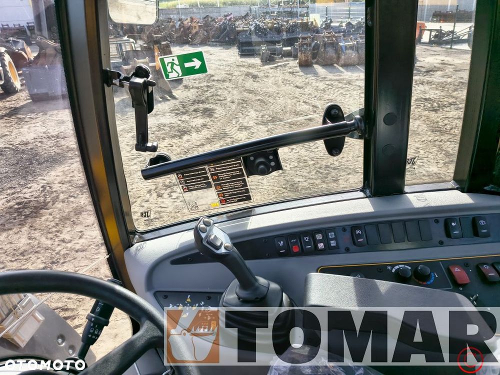 JCB 409 ŁADOWARKA PRZEGUBOWA - 18