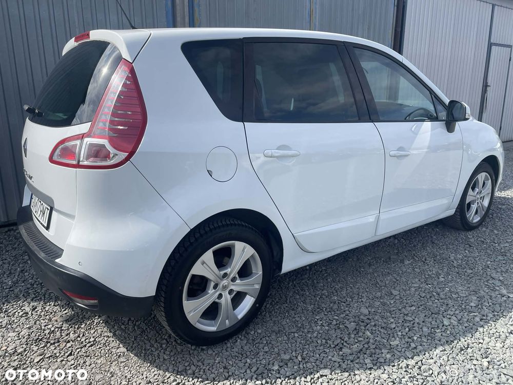 Renault Scenic 1.6 16V Infinity - 3