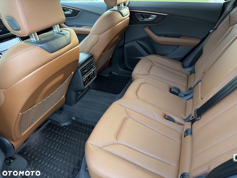 Audi Q8 50 TDI mHEV Quattro Tiptronic - 11