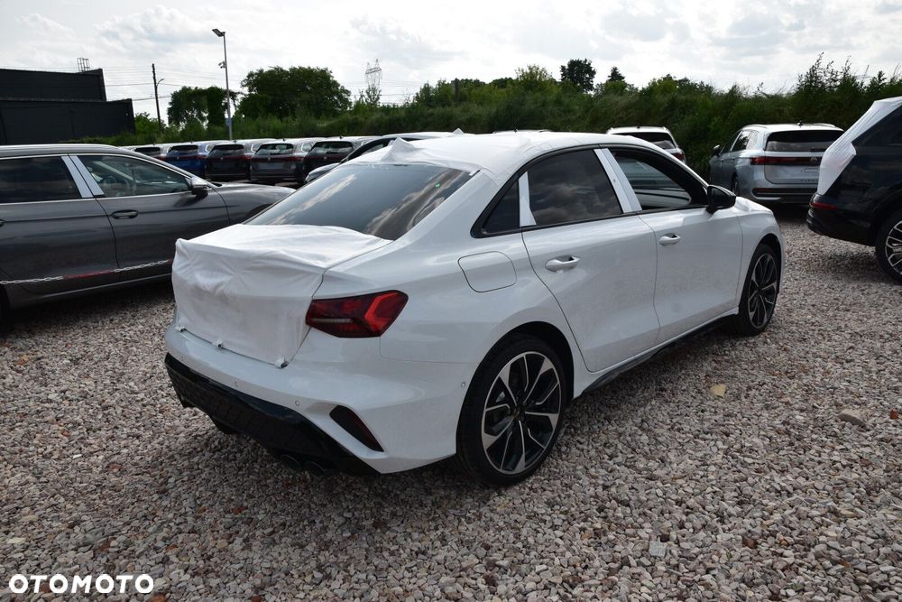 Audi S3 Limousine - 5