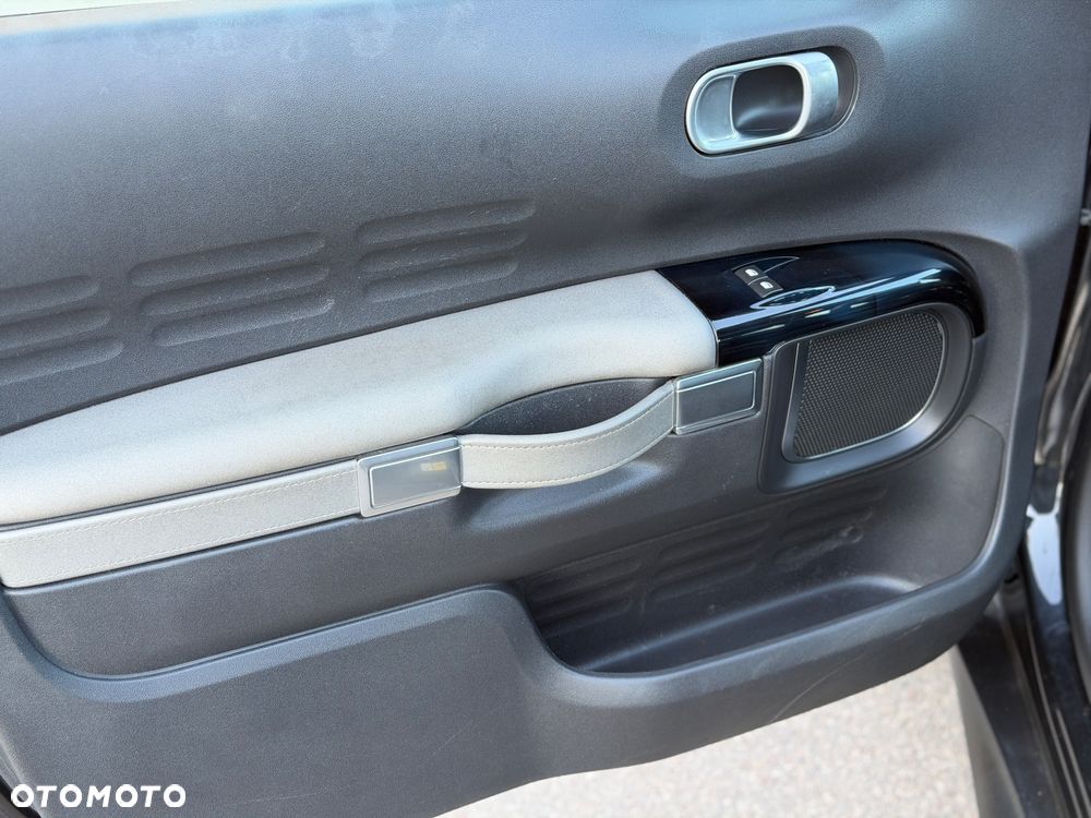 Citroën C4 Cactus PureTech 82 Stop&Start ETG Shine - 19