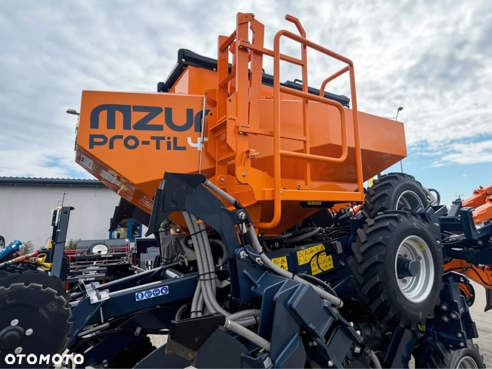 Inny Agregat siewny MZURI PRO-TIL 4T - 2