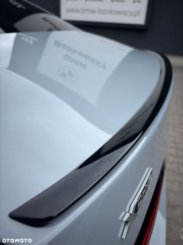 BMW Seria 5 520d xDrive mHEV M Sport - 35