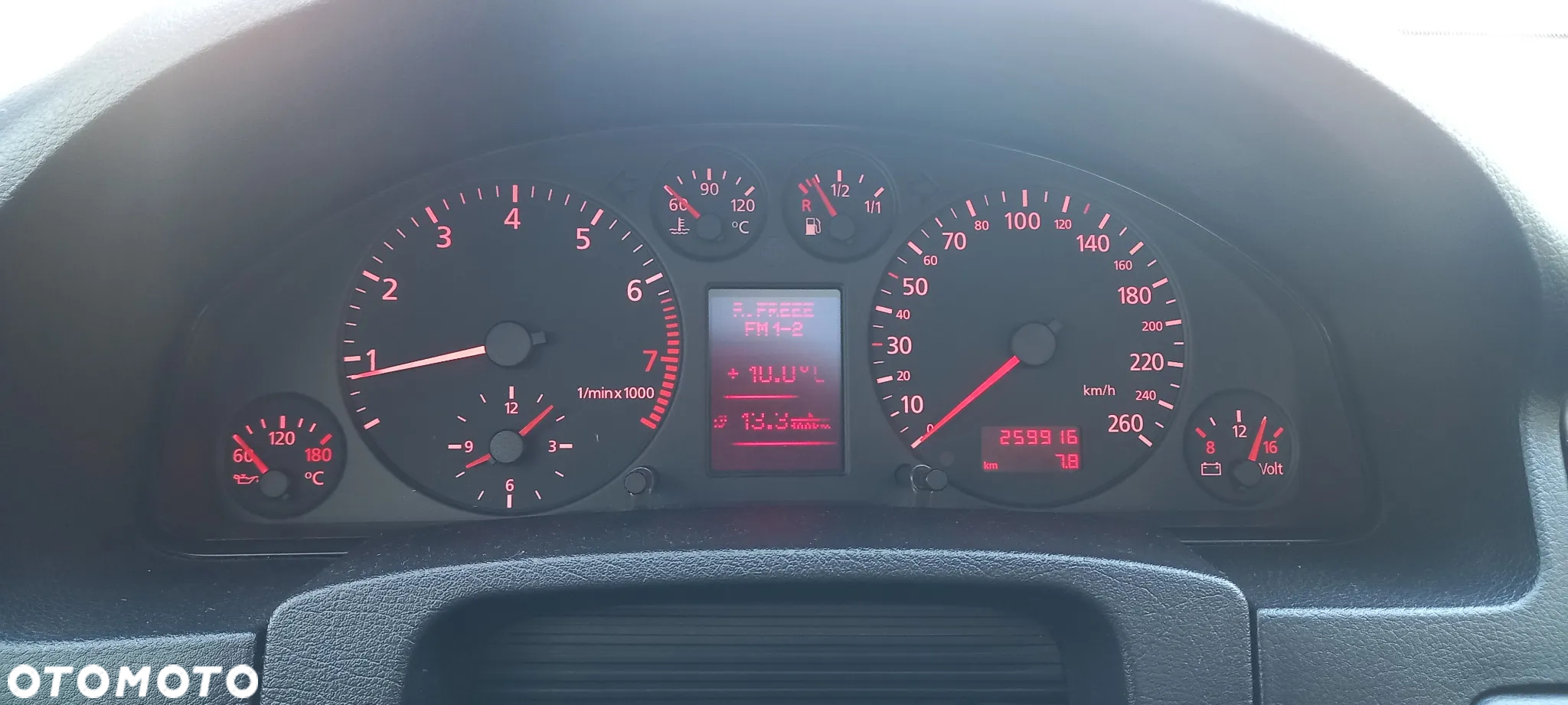 Audi A6 - 4