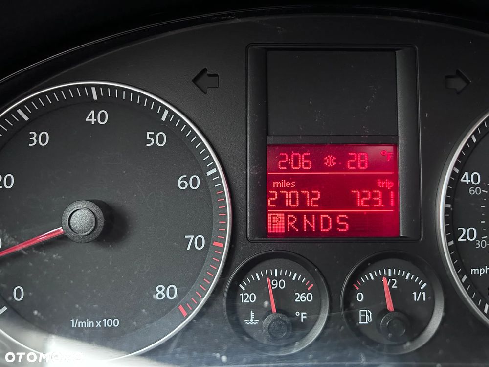 Volkswagen Jetta - 9