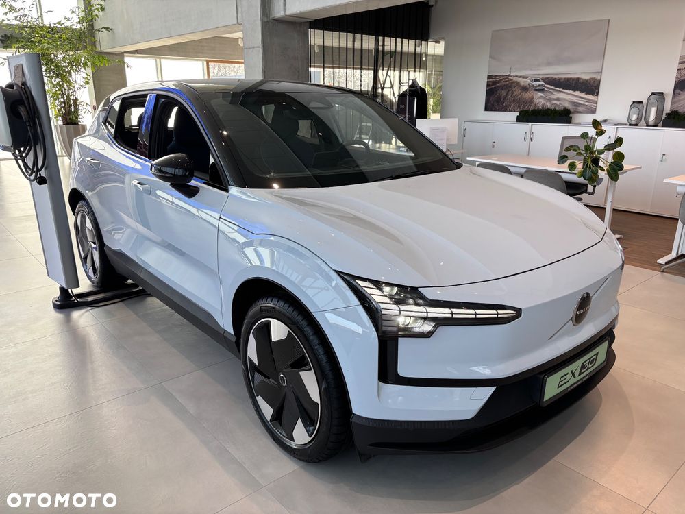 Volvo EX30 69kWh Twin Motor Plus - 2