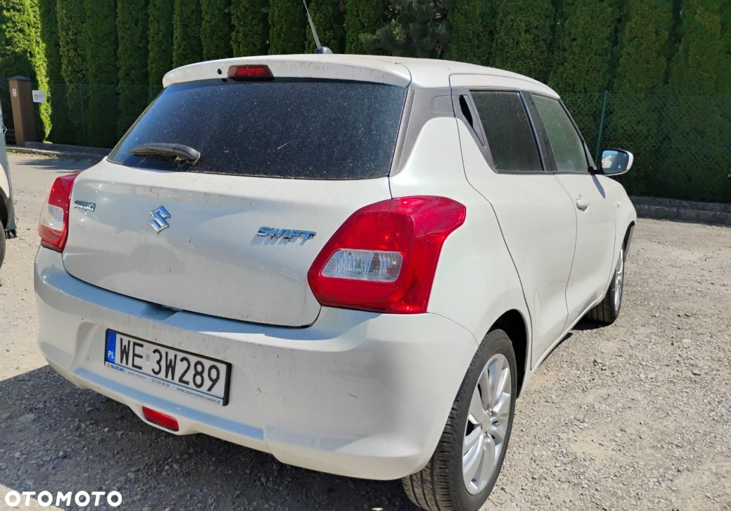 Suzuki Swift - 4