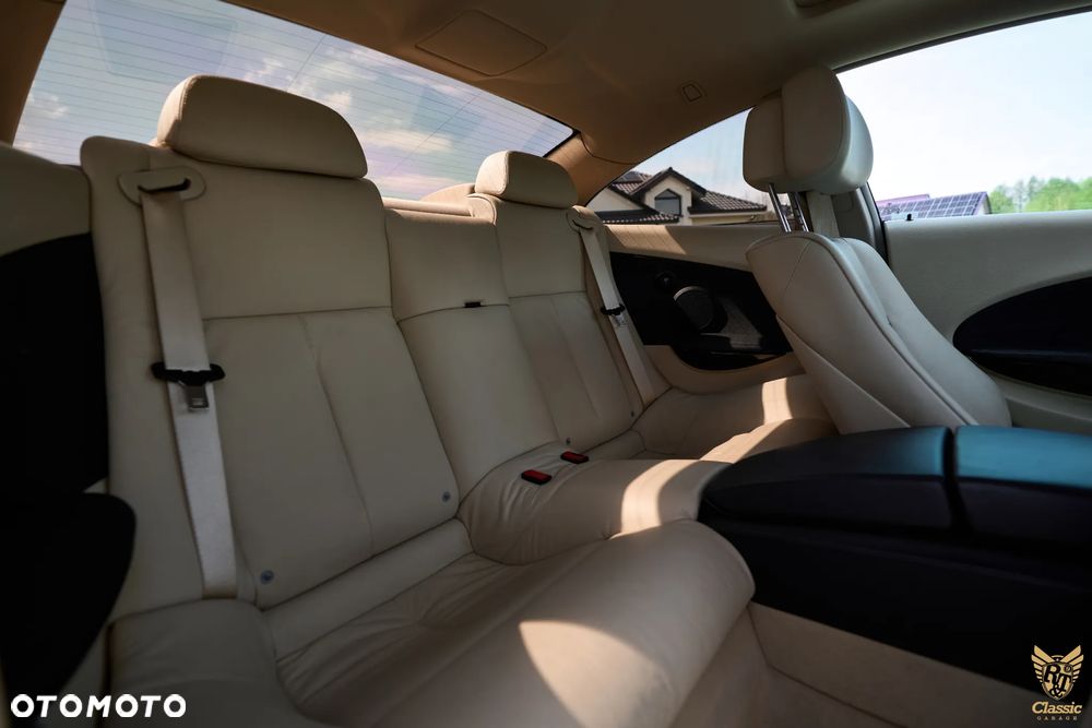 BMW Seria 6 650 i - 23