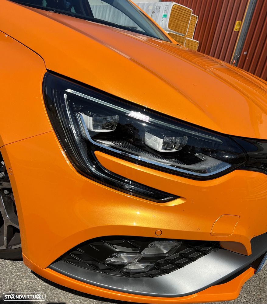 Renault Mégane TCe 300 GPF EDC R.S. TROPHY - 21