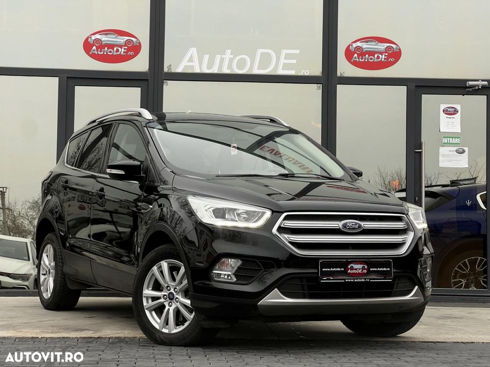 Ford Kuga - 2