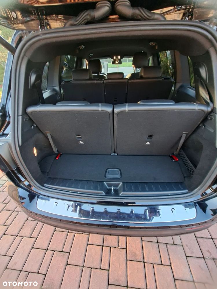 Mercedes-Benz GLB 200 Progressive 7G-DCT - 15