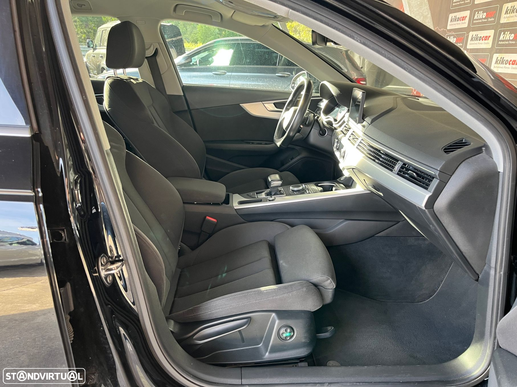 Audi A4 Avant 2.0 TDI Sport S tronic - 46