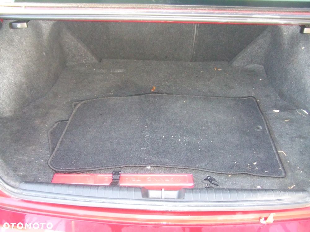 Honda Civic 1.8 Comfort - 8