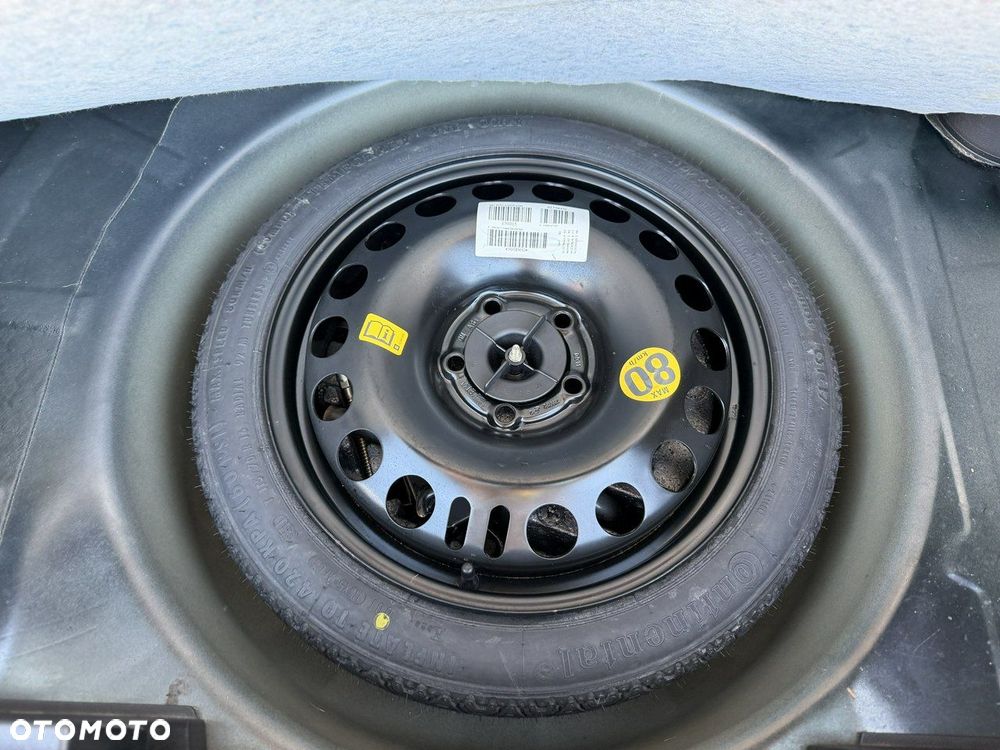 Opel Meriva 1.4 T Cosmo - 24