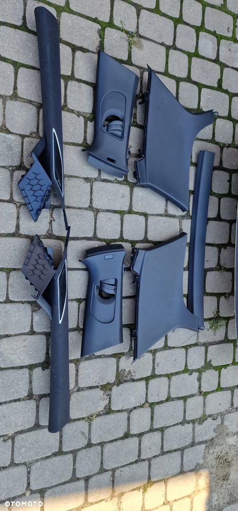 PODSUFITKA+Osłony Słupki VW Golf VII GTI GTD R-Line 5D - 3