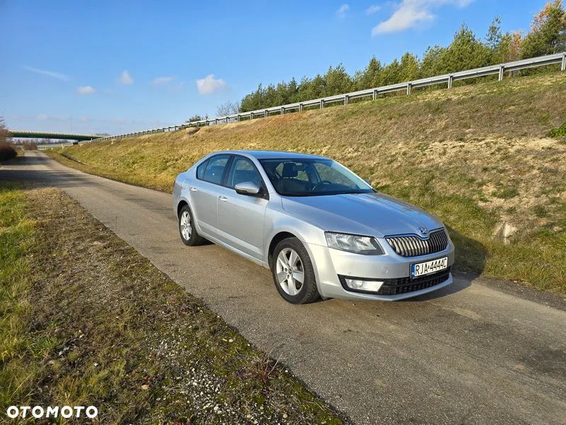 Skoda Octavia 1.6 TDI Ambition - 15