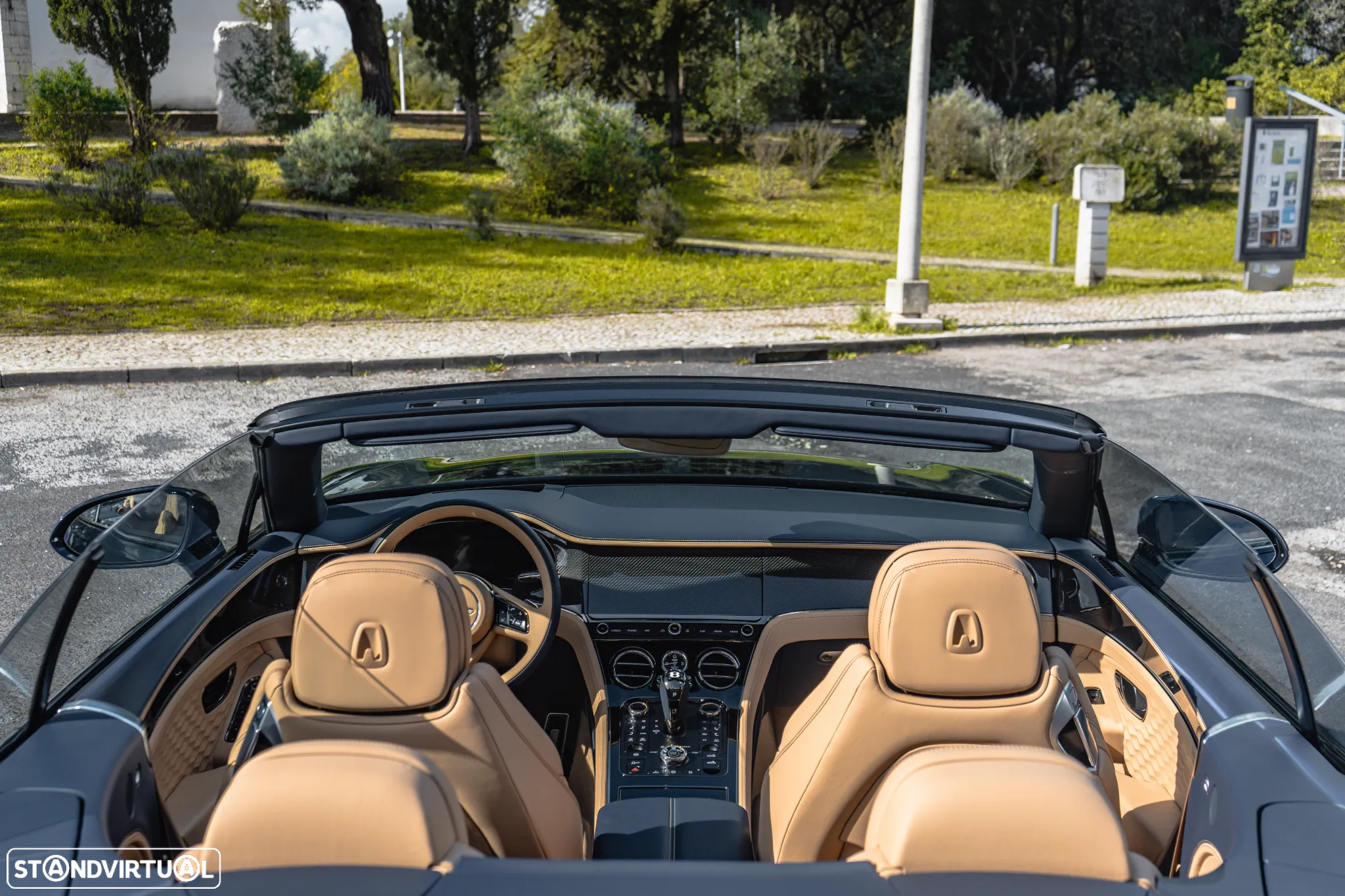 Bentley Continental GTC 4.0 Hybrid Speed - 23