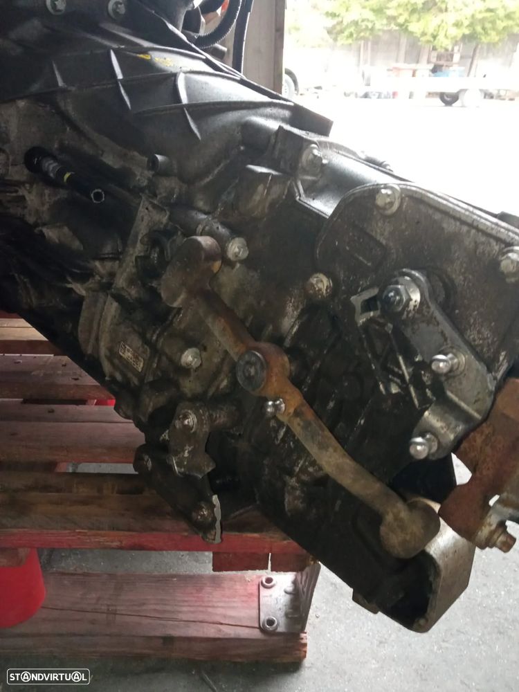 Caixa de 6 velocidades Mercedes Sprinter REF: 711 680 - 6