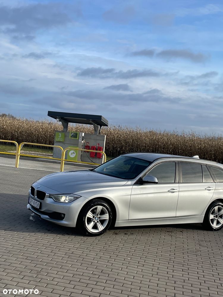 BMW Seria 3 318d - 6