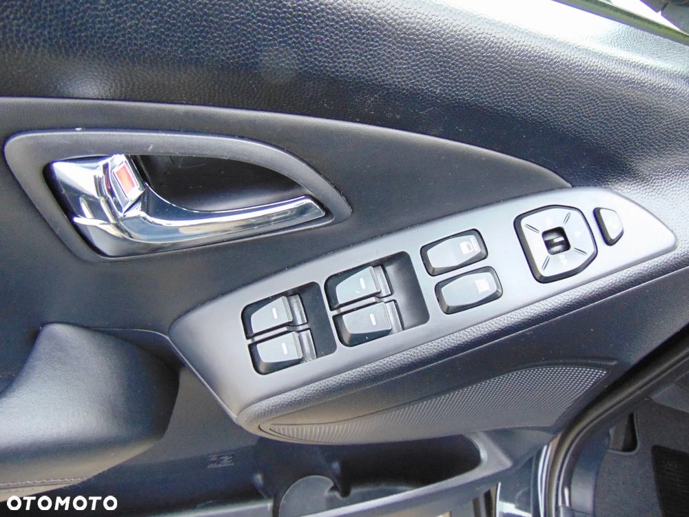 Hyundai ix35 2.0 Premium 2WD - 34