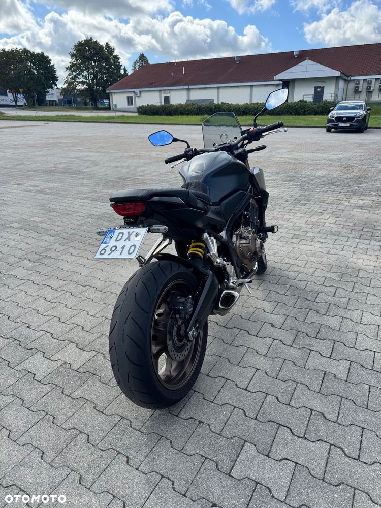Honda CB - 8