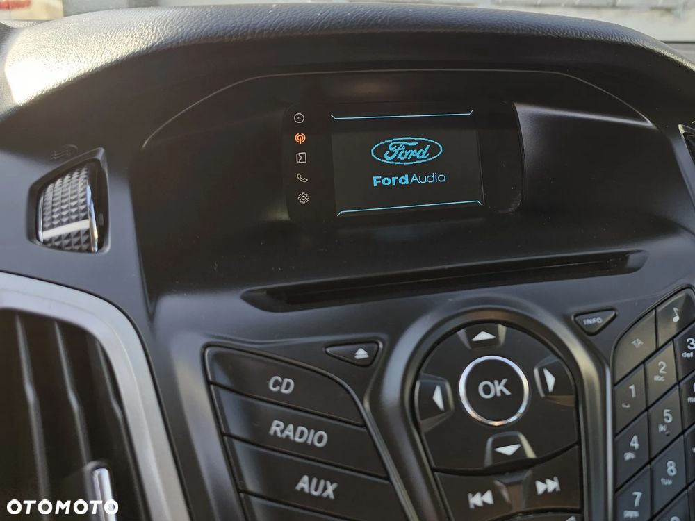 Ford Focus 1.0 EcoBoost Trend - 30