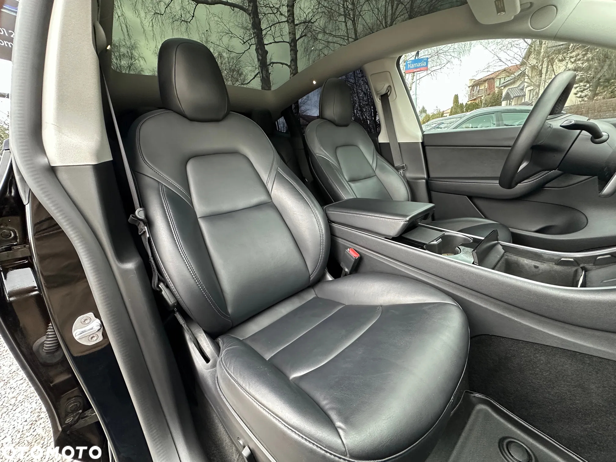 Tesla Y Model Long Range Dual Motor AWD - 27