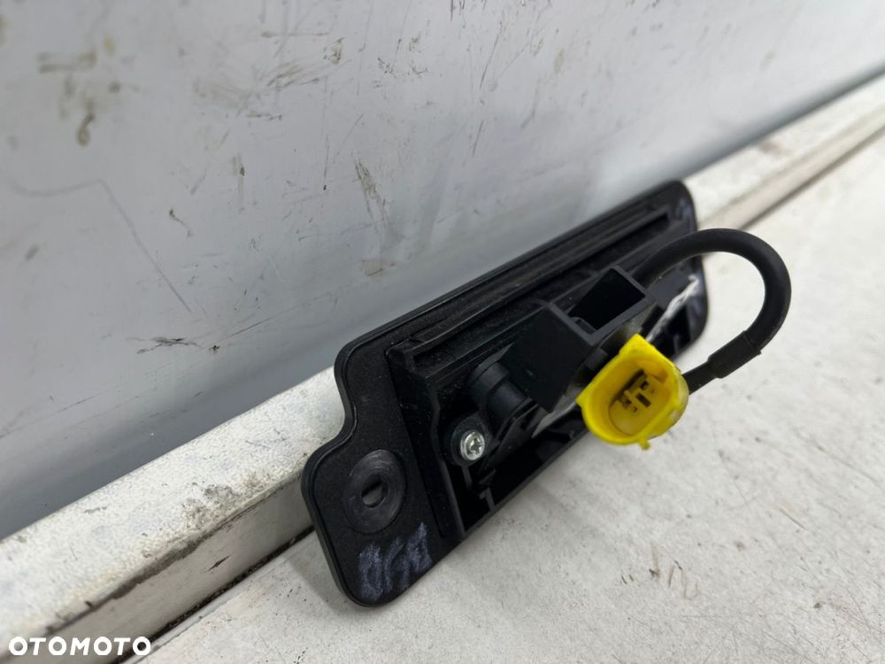 Klamka BYD Atto 3 21r.- przycisk mikrostyk otwierania klapy bagażnika - 5