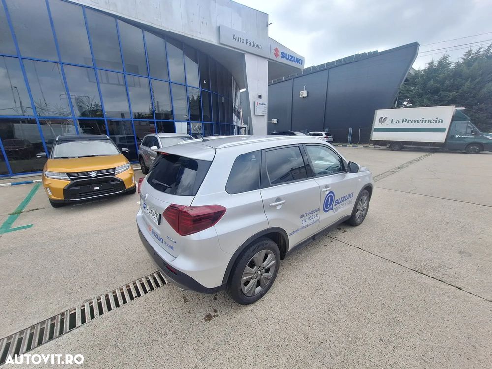 Suzuki Vitara 1.4 Boosterjet AllGrip MHEV Passion - 2