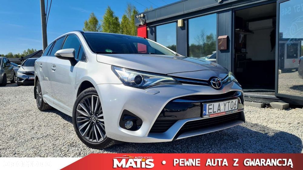 Toyota Avensis - 1