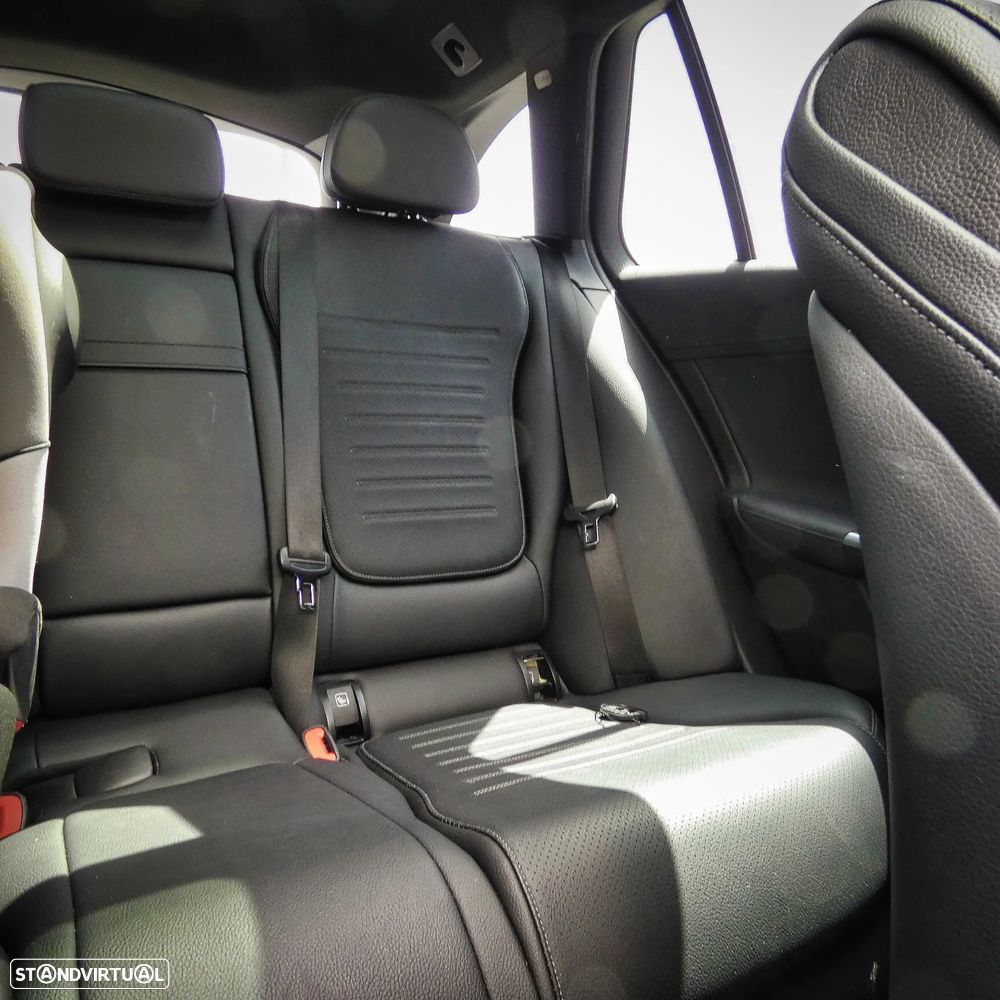 Mercedes-Benz C 300 e 9G-TRONIC Edition AMG Line - 23