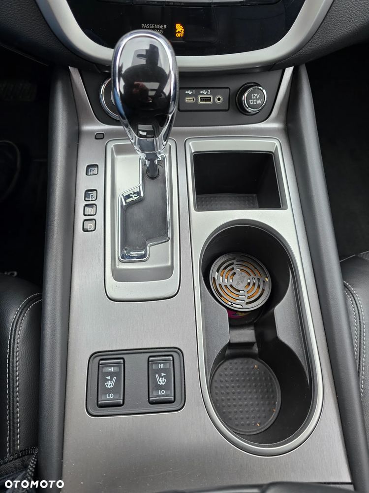 Nissan Murano - 25