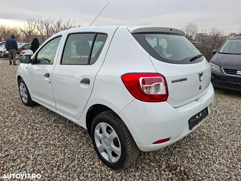 Dacia Sandero - 2