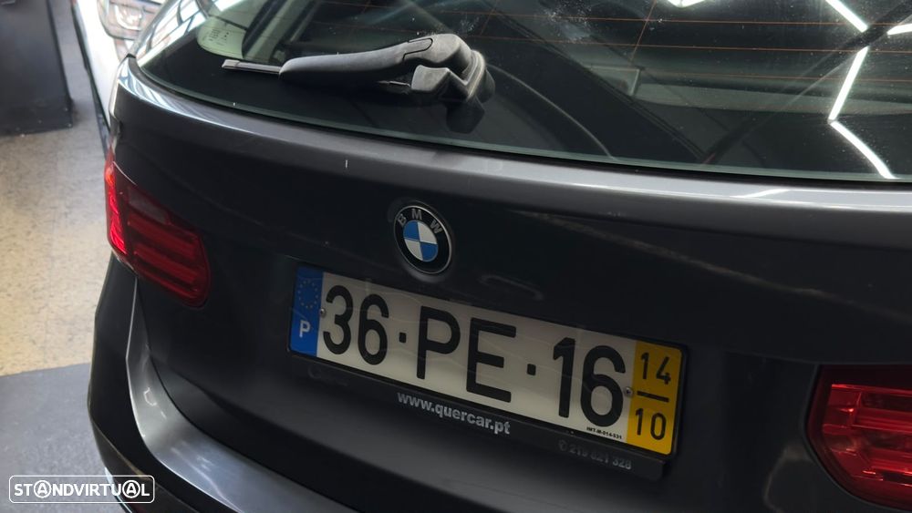 BMW 318 d Line Sport - 14