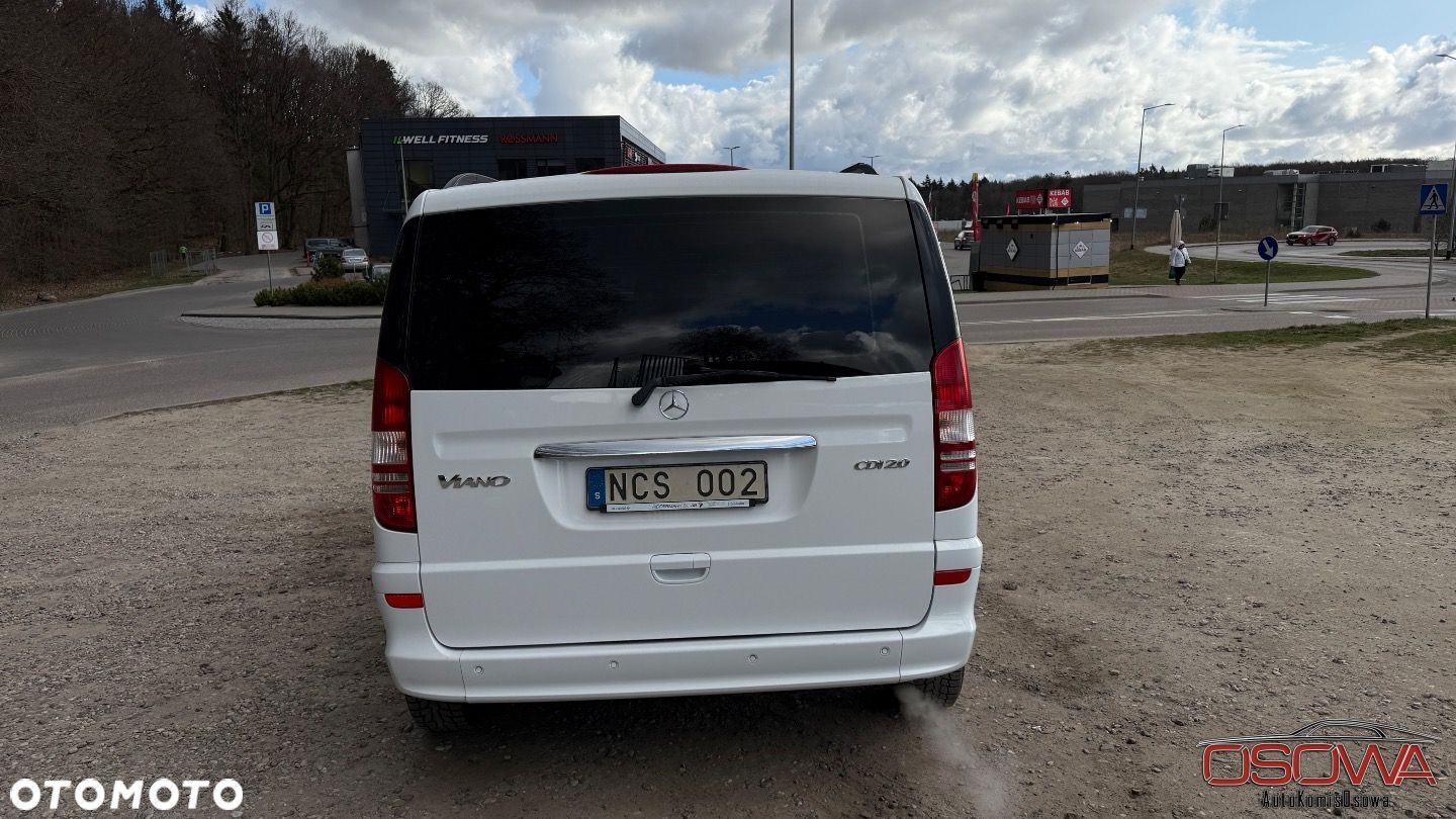 Mercedes-Benz Viano - 9