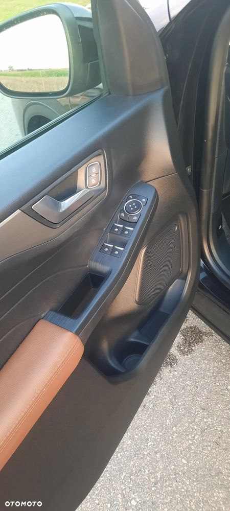 Ford Kuga 2.5 Duratec PHEV TITANIUM - 4