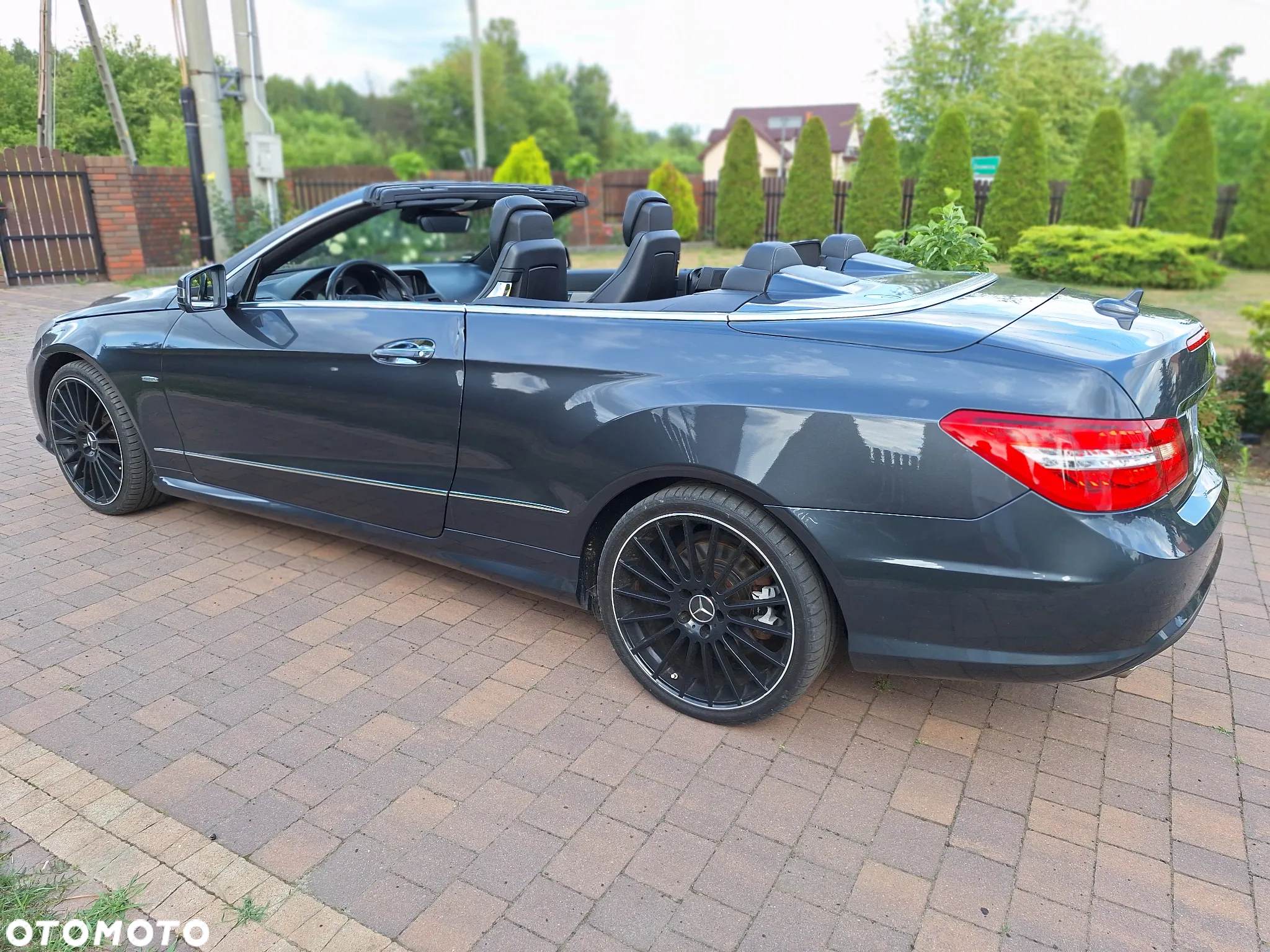 Mercedes-Benz Klasa E 350 CDI DPF Cabrio BlueEFFICIENCY 7G-TRONIC Prime Edition - 27