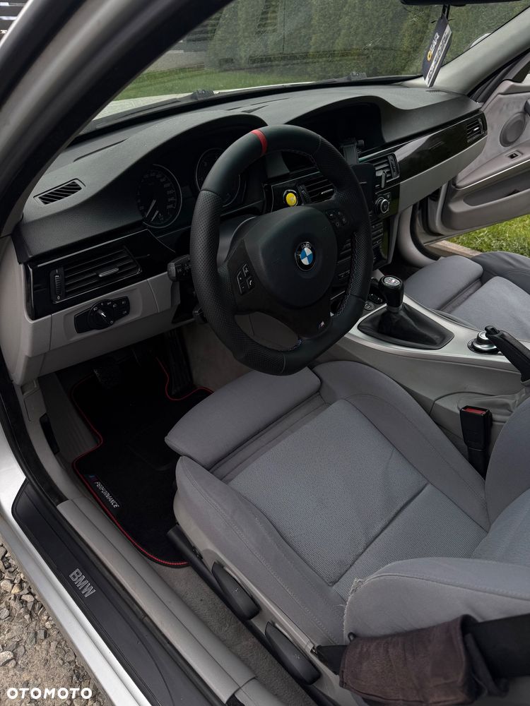 BMW Seria 3 320d - 5