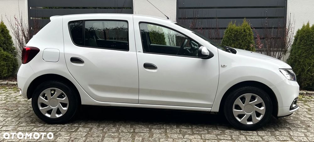 Dacia Sandero 1.0 SCe Laureate - 8