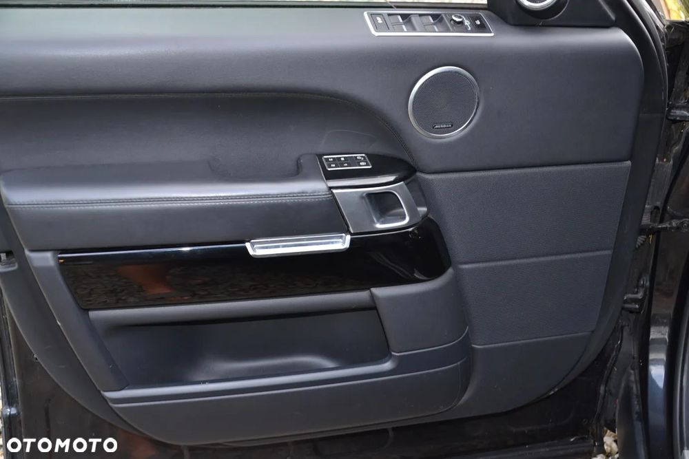 Land Rover Range Rover 4.4SD V8 LWB Vogue EU6 - 10