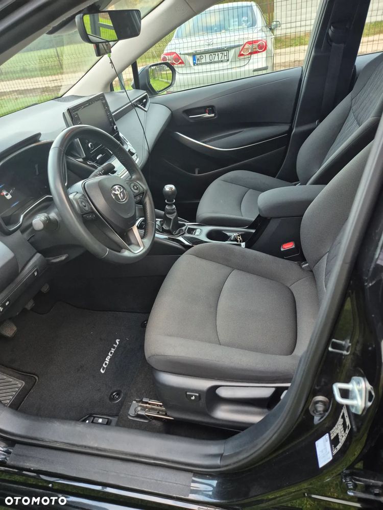 Toyota Corolla 1.6 Comfort - 13